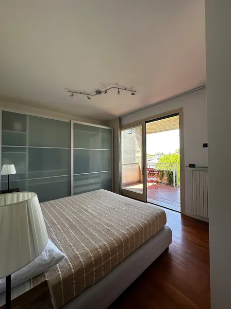 Bright apartment - Image 1