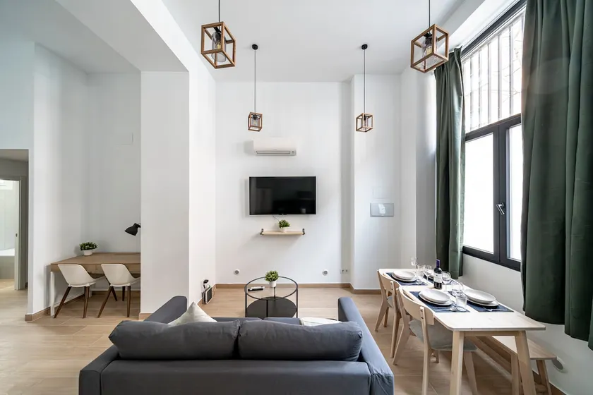 Modern apartment for 2 to 4 people near the subway - Image 1