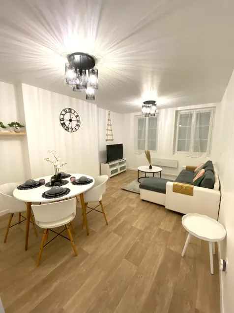 Like at home, in Normandy - Image 1