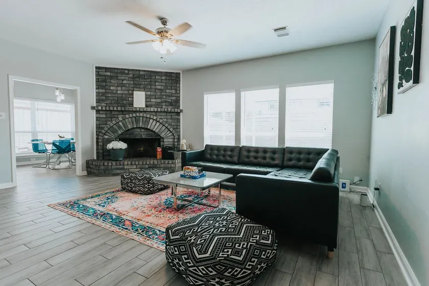 Beautiful Updated Home with Pool - Image 1