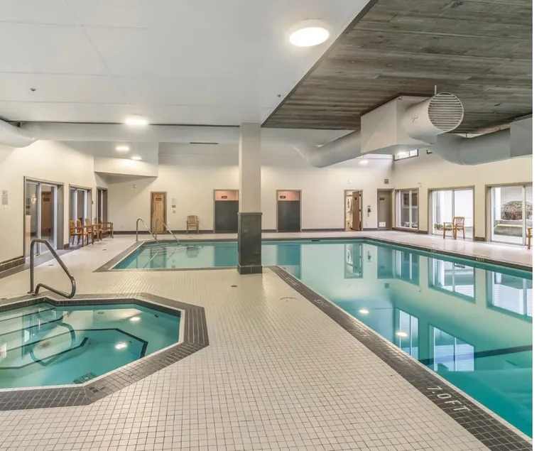 Old Forest Suite Indoor Pool + Hot Tub + Sauna - Image 1