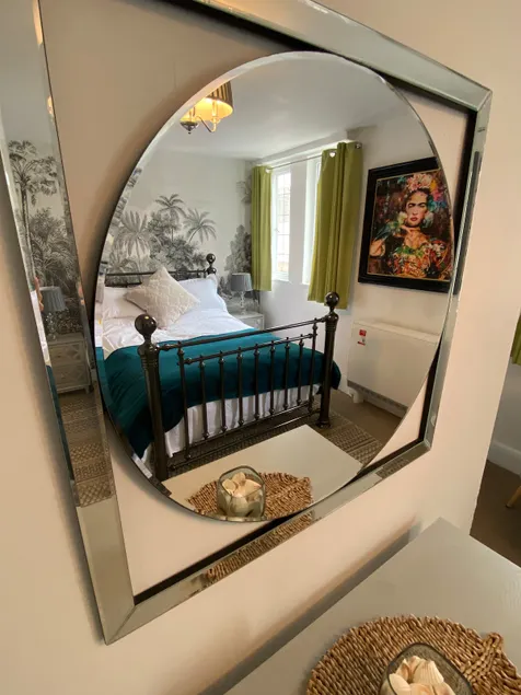 Gallery Apartment - Image 1