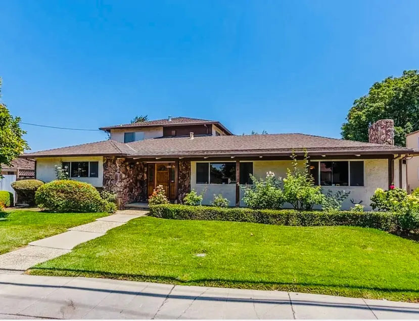 Charming 3 Beds/2B Apt near Valley Fair - Image 1