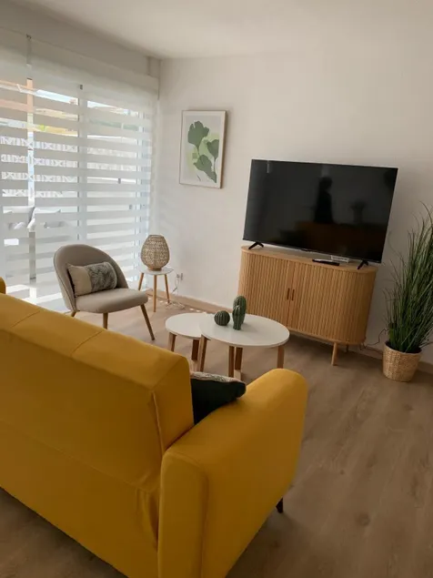 Casa Laguna - Image 1