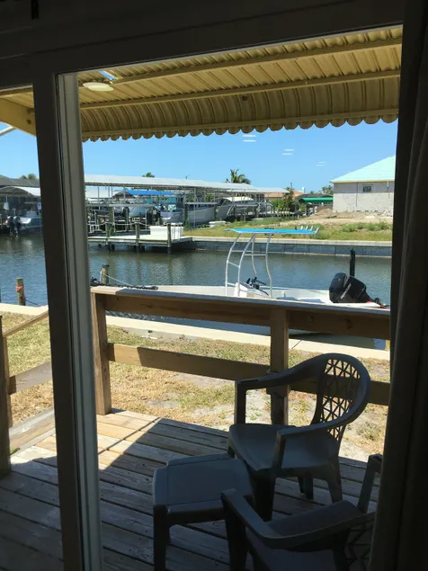 Cottage on Water 1 Bedroom - Image 1