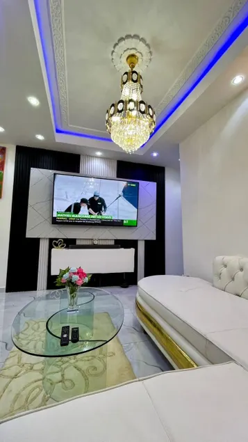 Ultra-Luxurious Studio Bonamoussadi! With Starlink - Image 1