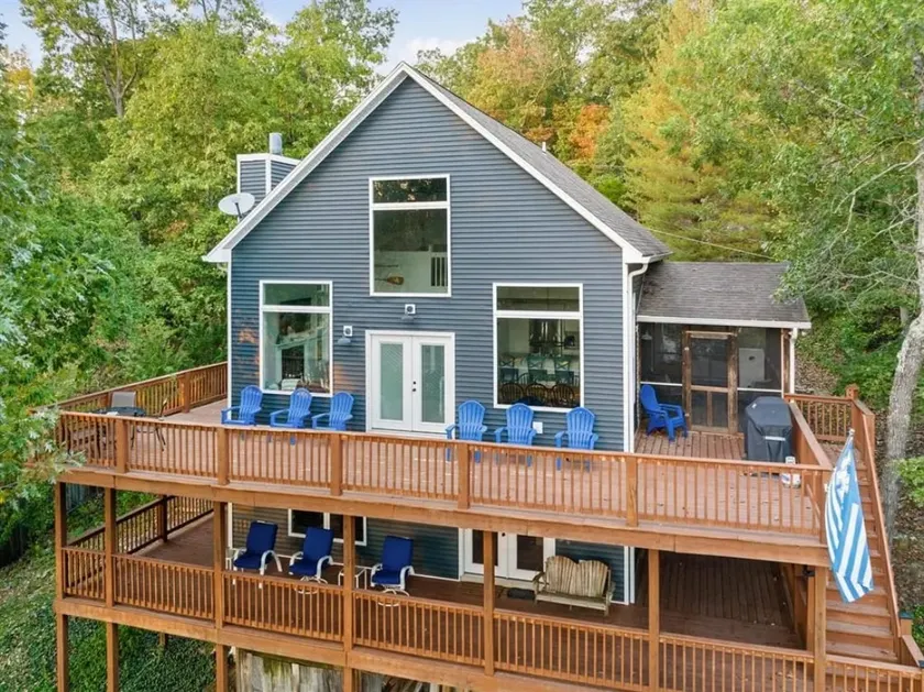 Charming Lakefront 4br/3ba Estate on Rough River! - Image 1