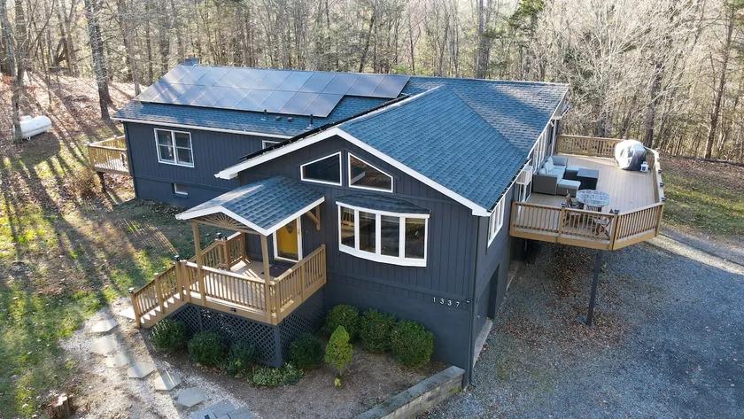 Esopus Escape: Pool, Hot Tub and Outdoor Shower - Image 1