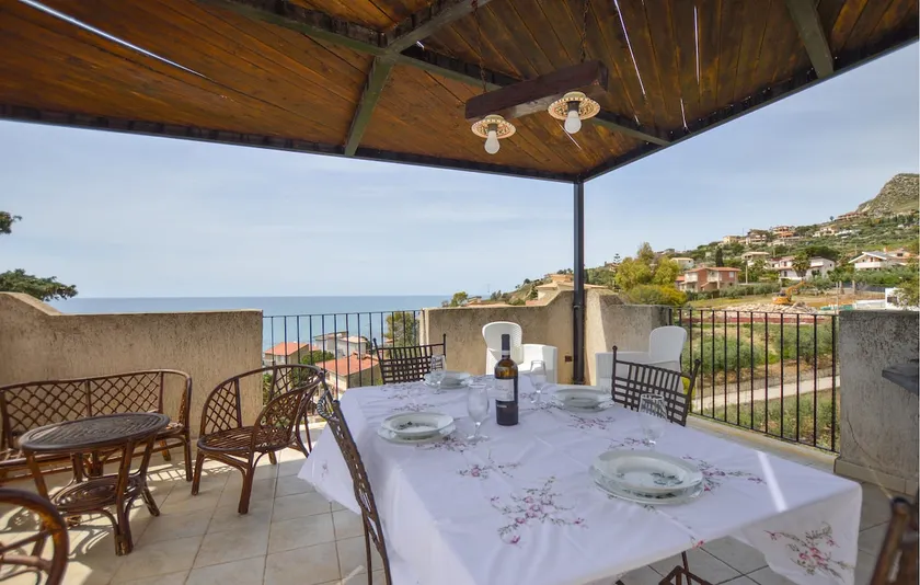 3 bedroom lovely apartment in Palma di Montechiaro - Image 1