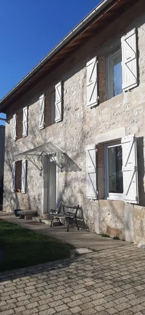 Stone village house - Image 1