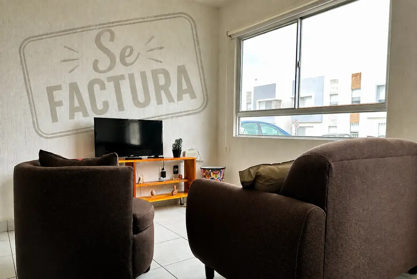 Querétaro, Beautiful and centrally-located apartment - Image 1