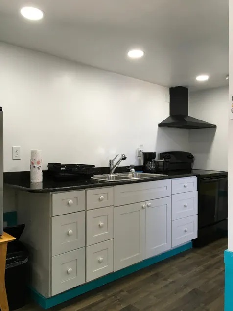 Living the Dream 1 BR bungalow - Image 1