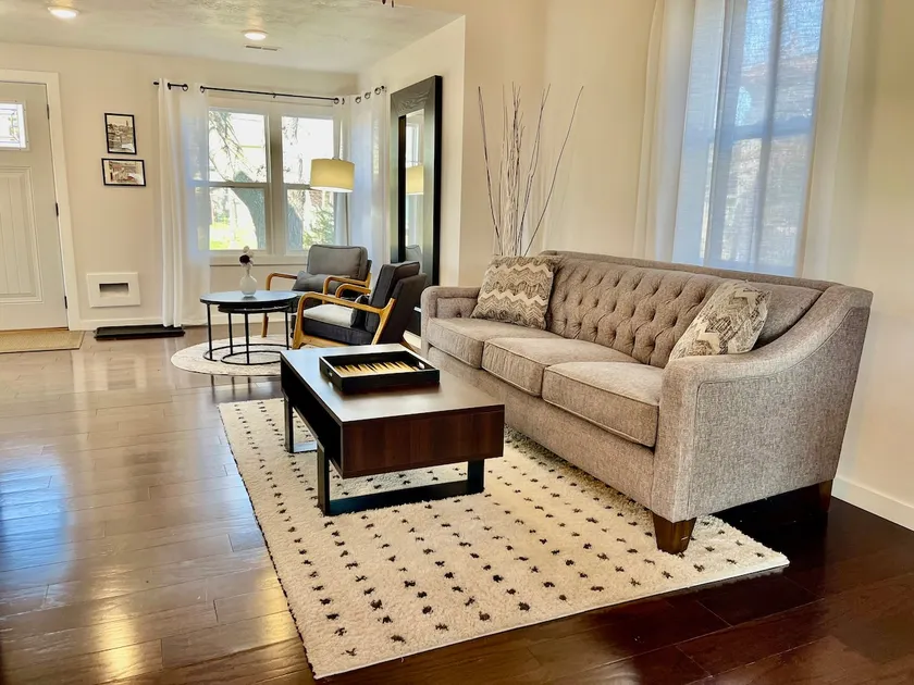 The Spring Haus | Your Luxury Gateway to Downtown - Image 1