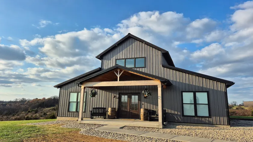 Distillery Overlook Barndo Home - Image 1