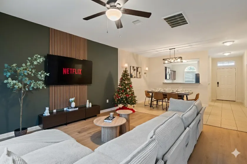 Summer SALE NOW; 5BR Home|3miles to IAH airport - Image 1