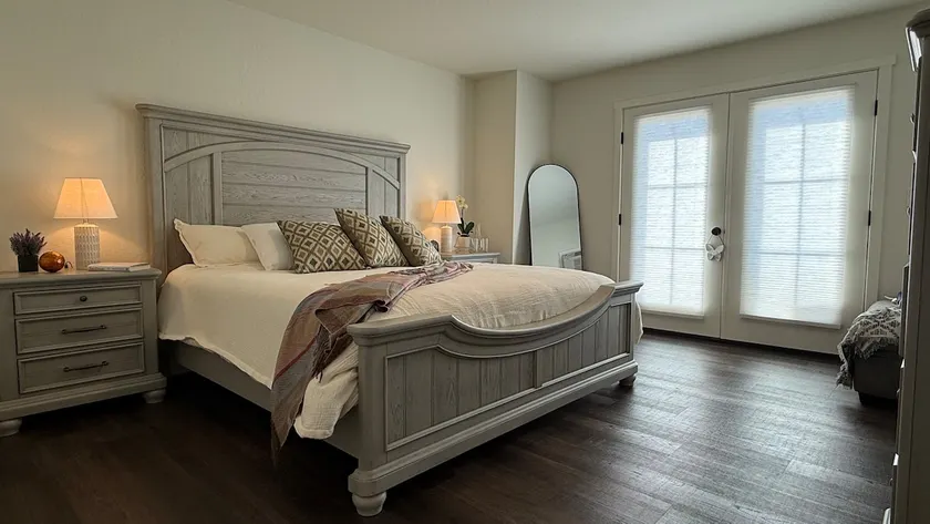 Homestead Village - Two Bedroom Condo Ground Floor - Image 1