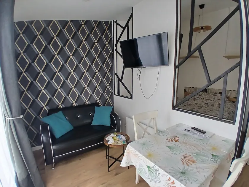 Single-level home - Image 1