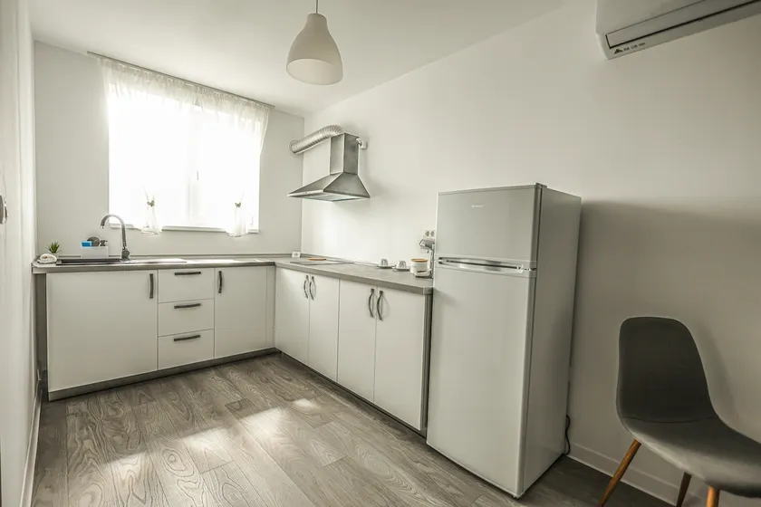 Casa CRL - Image 1
