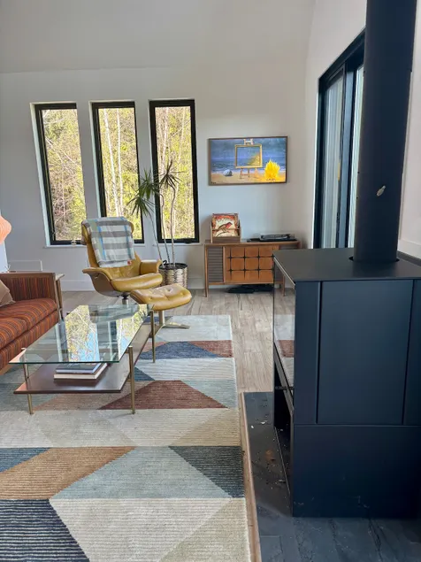 Timber&Tonic Mountain Chalet—2 min to beach - Image 1