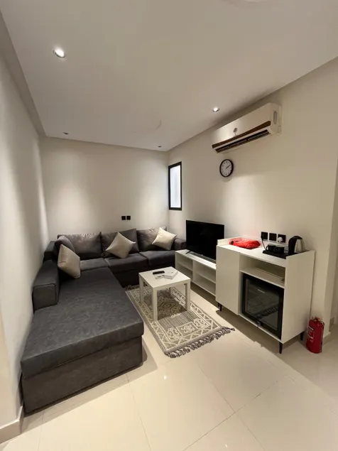 Apartment C6 Self check-in and hotel furniture - Image 1