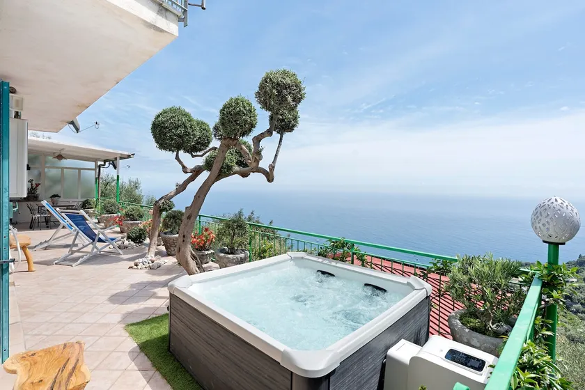 Ulivello House Sea View - Image 1