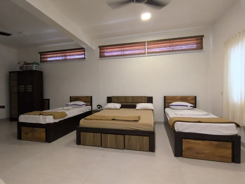 Daisy Meadows Suite - Image 1