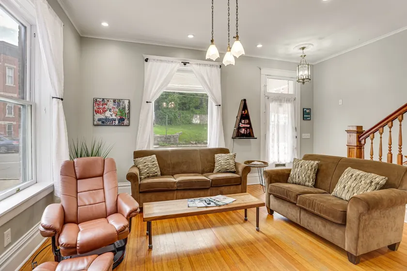 Walk Downtown: Inviting Historic Home in Dubuque! - Image 1