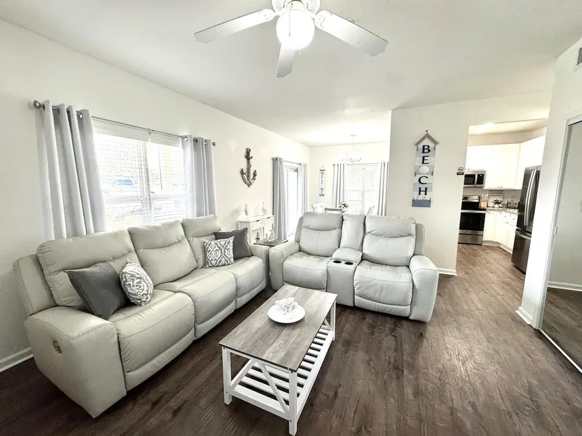 Paradise Beach Escape - Image 1