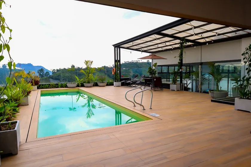 Pool, terrace and comfort in Sta. Rosa de Cabal - Image 1