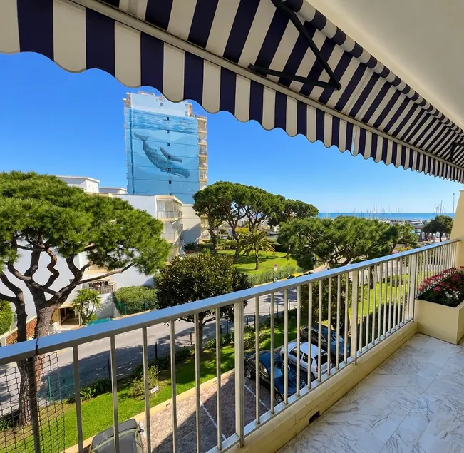 Riviera · Vue mer · Plage 100 m · Parking - Image 1