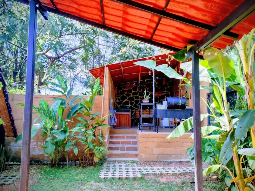 Rest cabins - Image 1