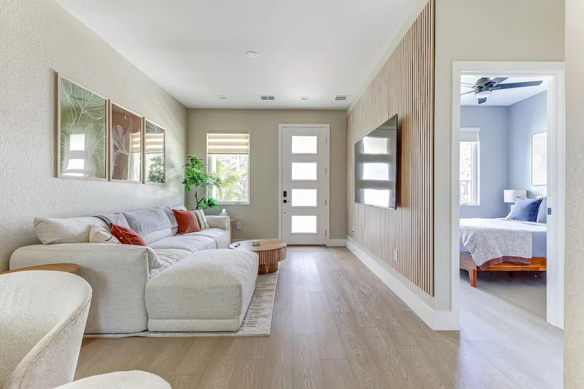 West Tampa Gem • Near Stadium,Hyde Park & Downtown - Image 1