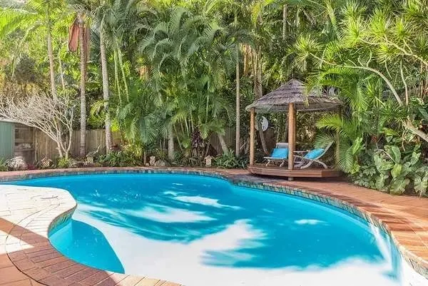 Byron Guesthouse - Image 1