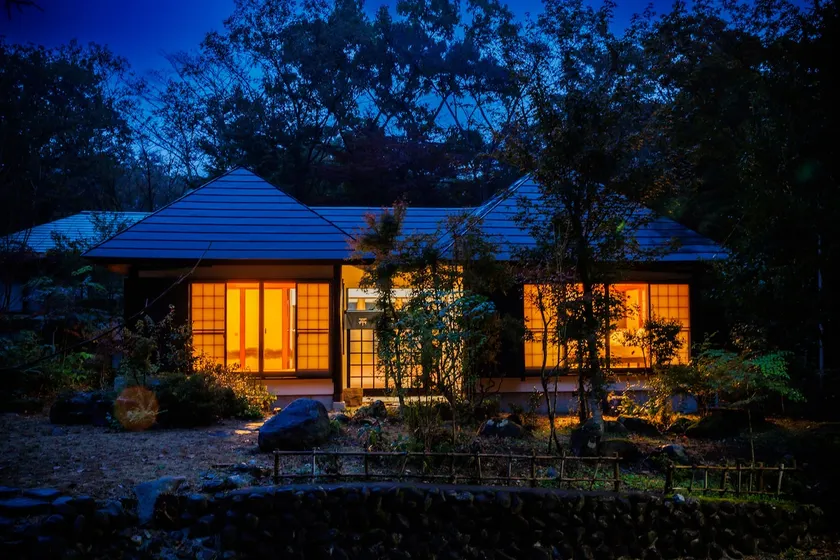 Heiwakaka | With Cafe Restaurant Voucher | Rental Villa with Hot Spring | Gaia Resort - Image 1