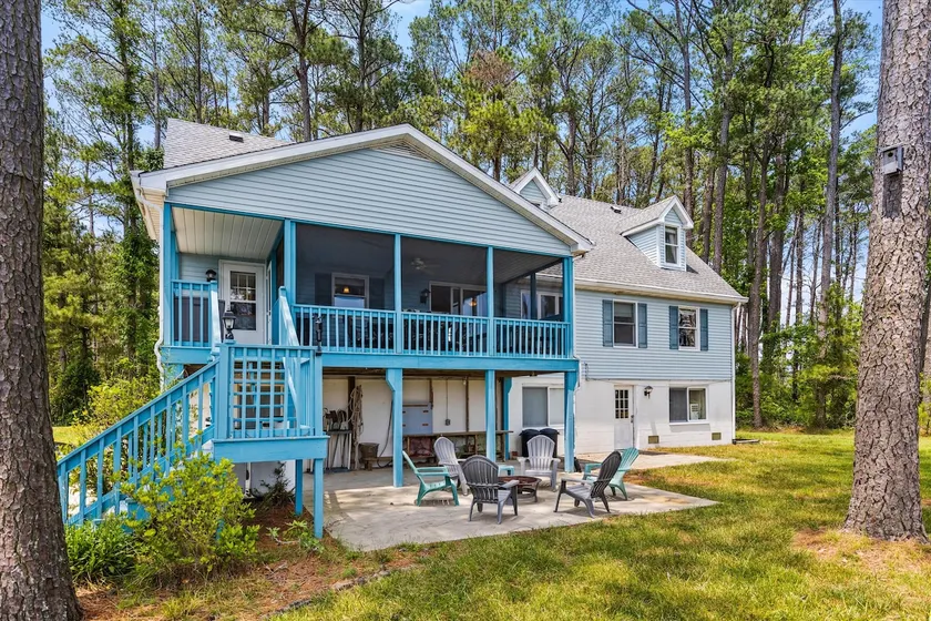 Waterfront Retreat~Private Dock~Fire Pit~Gameroom! - Image 1