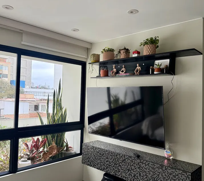 Modern 1H/2B Apartment with Pool | San Isidro - Image 1