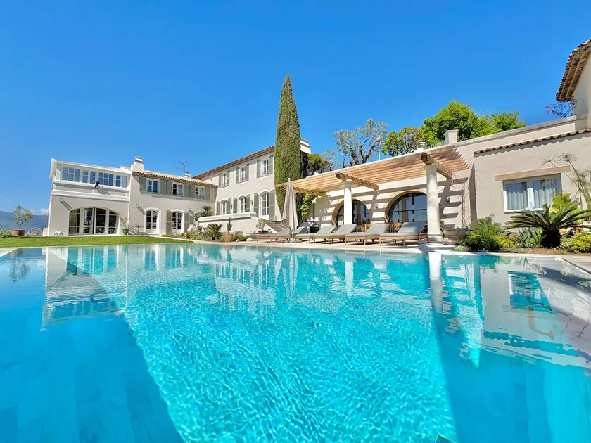 Luxurious artists' villa, sea and mountain views - Image 1