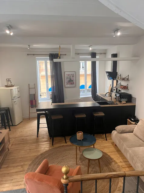 Charming Duplex in the heart of Moulins, 2-4 people - Image 1