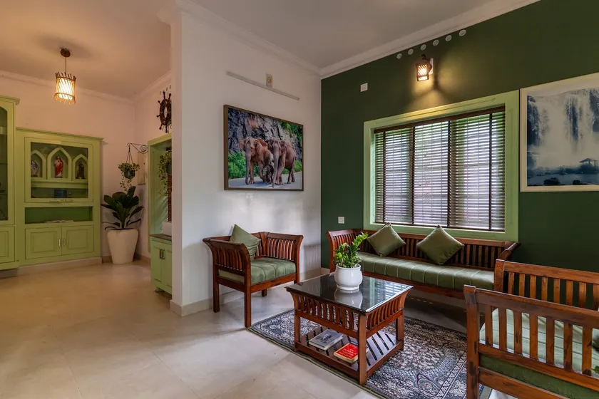 Cozy 4BHK Near Athirappilly - Image 1