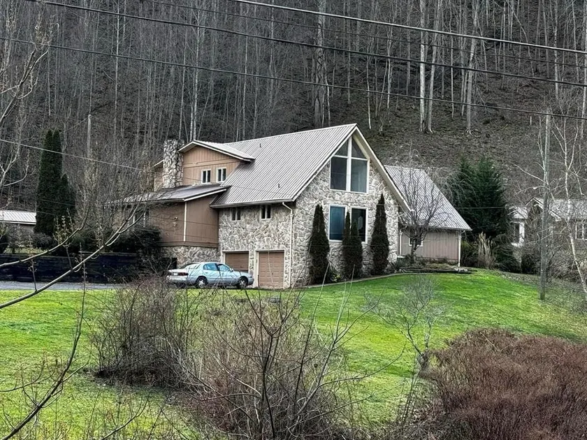 Your Private Mountain Retreat Awaits! - Image 1