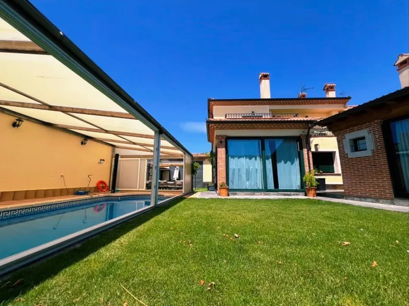 La Villa de Pi - Image 1