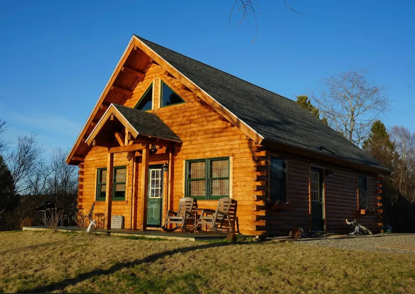 Coastal Maine Waterfront Getaway - Image 1