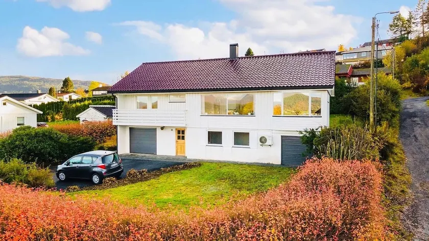 Newly RenovatedApartment NearMOA - Image 1