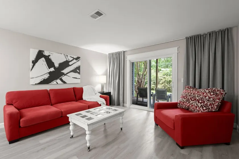 Charming, Peaceful Escape - Image 1