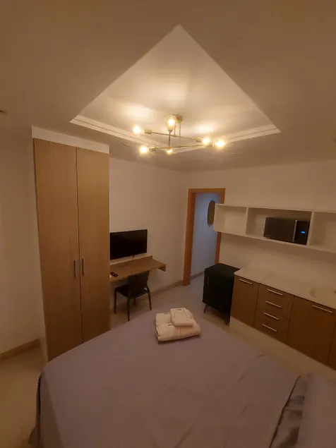 Minimalist Studio with Pool - Image 1