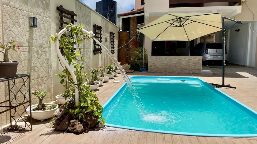 Breakfast, Pool, Suite, A/C, 5km from the beach - Image 1