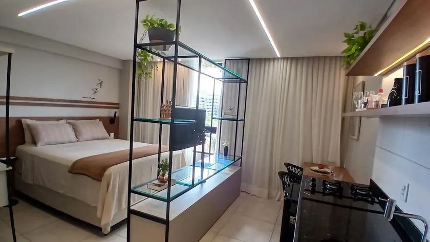 Modern Flat Near the American Consulate - Image 1