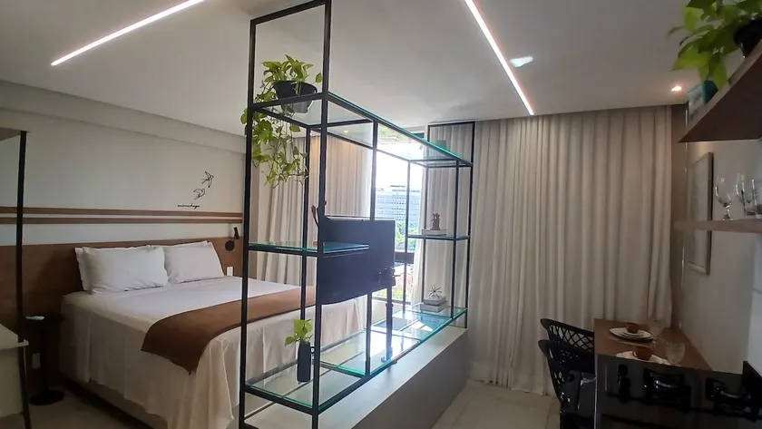Modern Flat Near the American Consulate - Image 1