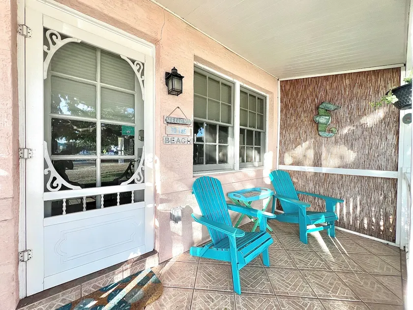 Coastal Cottage 233 | Walk to Beach • King Bed - Image 1