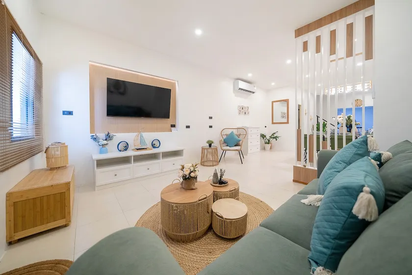 Wink Patong 9/nightlife/4beds+sleep 8 - Image 1